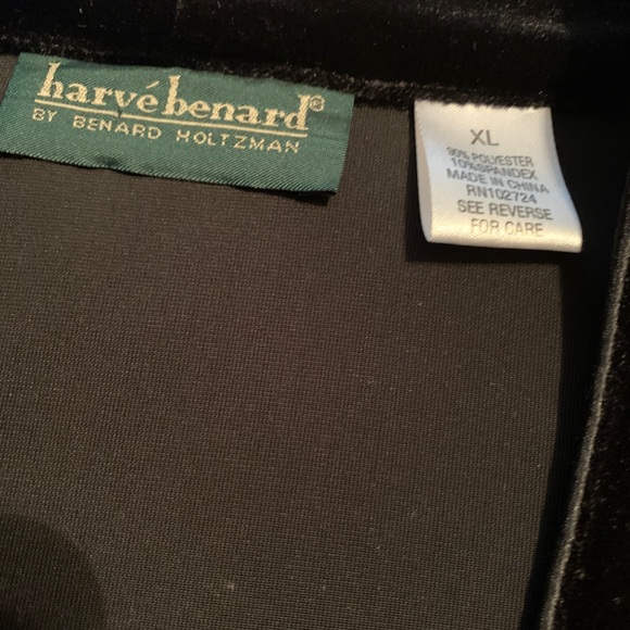 Vintage Harve Bernard plush black blazer - Picture 7 of 10